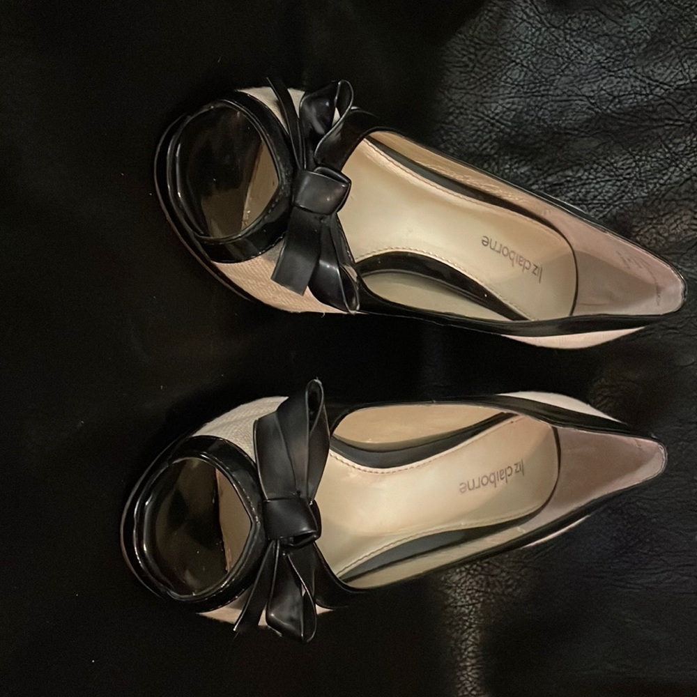 Liz Claiborne Cream and Black Heels